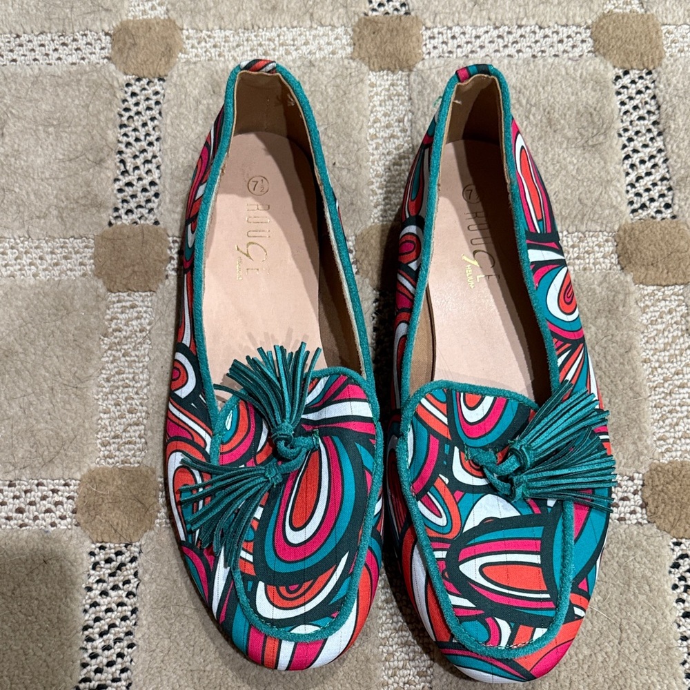 Worn ONCE Teal, Fucsia, Tassel Patterned Loafers Women’s 7.5 - Picture 4 of 4